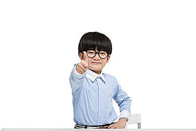 《风火轮:爆发》销量突破200万 注册玩家超800万